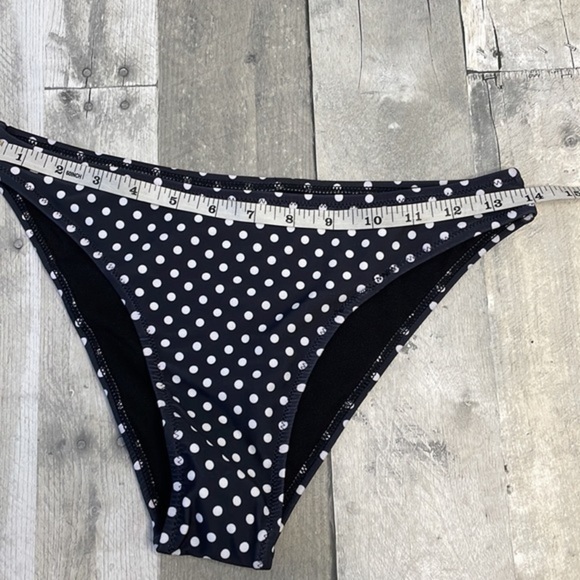 Nwt 2 piece bikini. Black‎ and white polka dot.  Size small - Picture 9 of 11